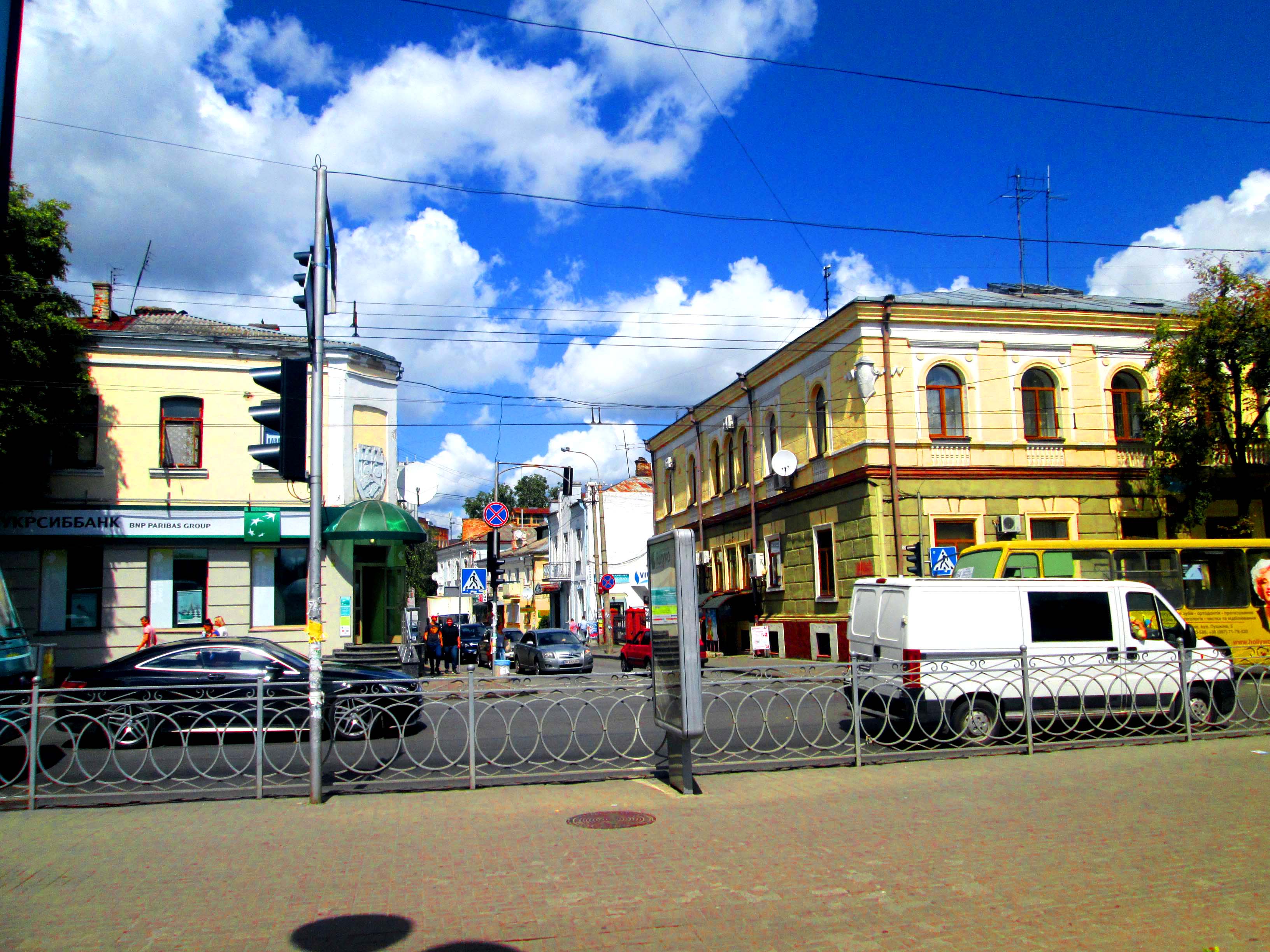 Ровно центр города