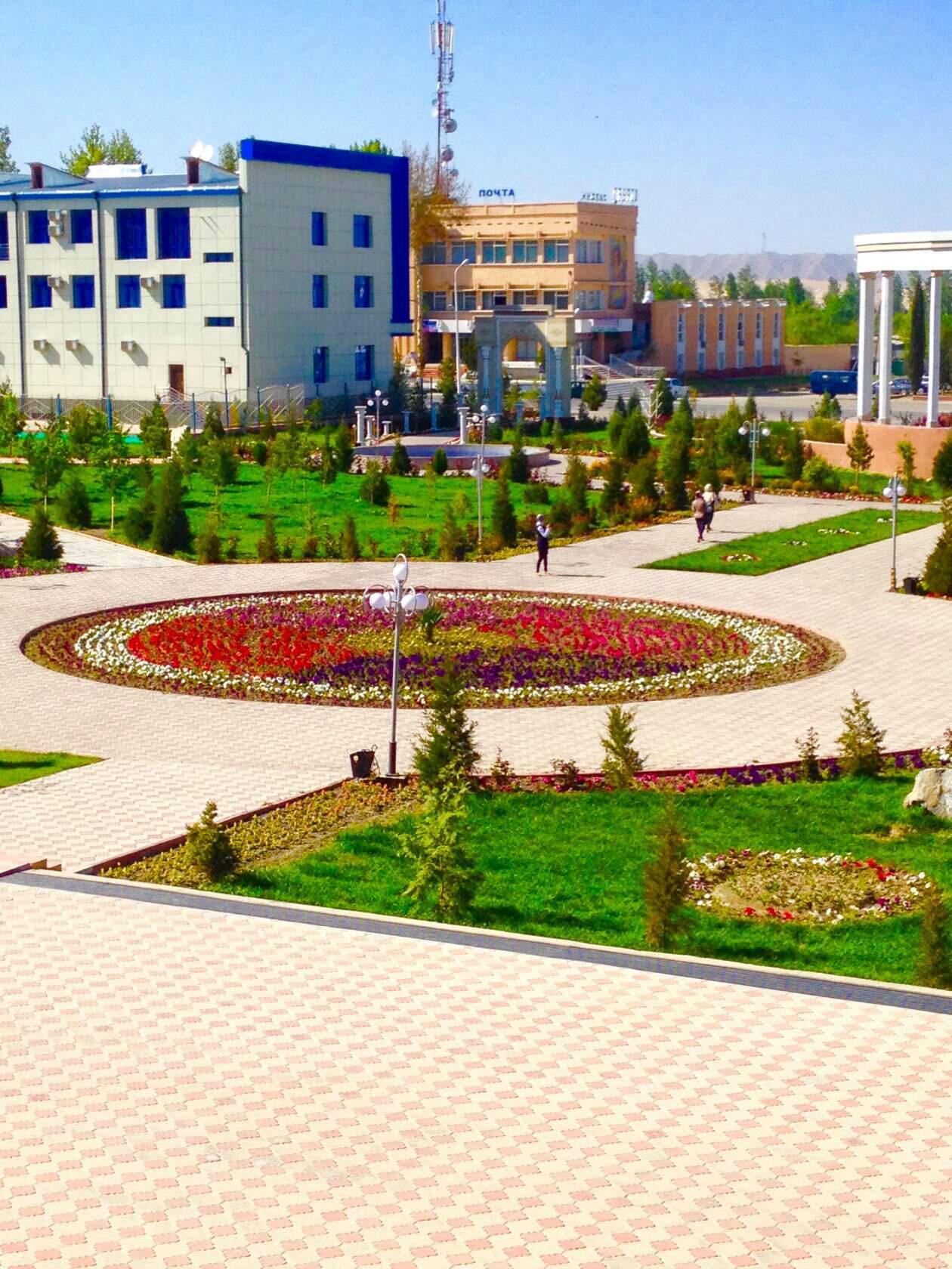 Город Исфара Таджикистан
